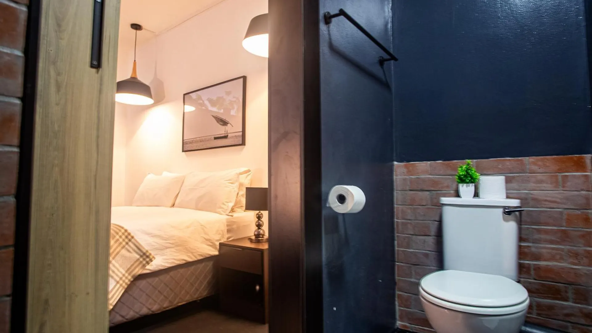 Four Seasons - Stunning Apartment In The Heart Of Town! Cape Town 0*,